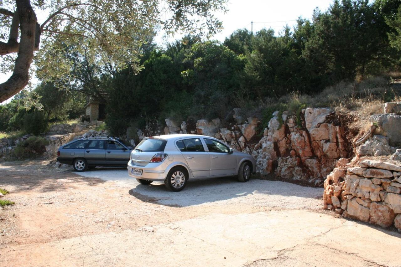 Apartments By The Sea Cove Zarace - Gdinj, Hvar - 4598 Bagian luar foto