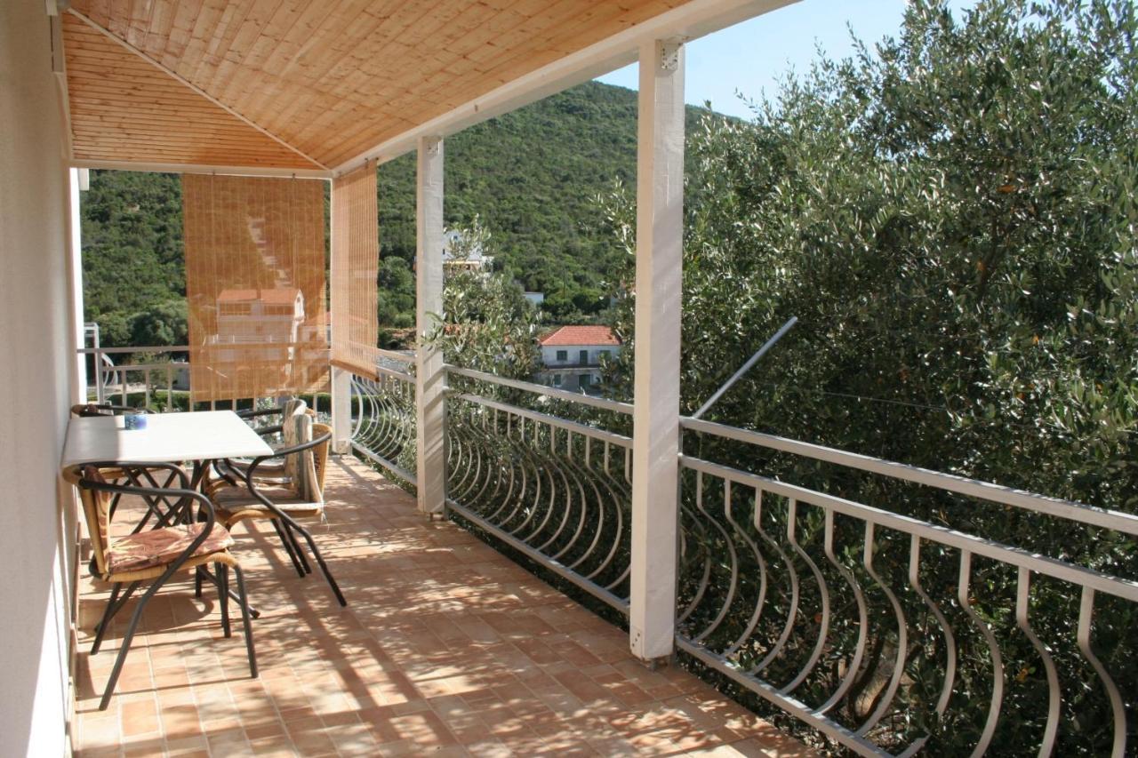Apartments By The Sea Cove Zarace - Gdinj, Hvar - 4598 Bagian luar foto