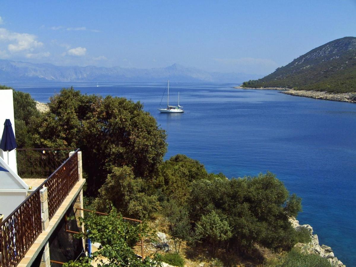 Apartments By The Sea Cove Zarace - Gdinj, Hvar - 4598 Bagian luar foto